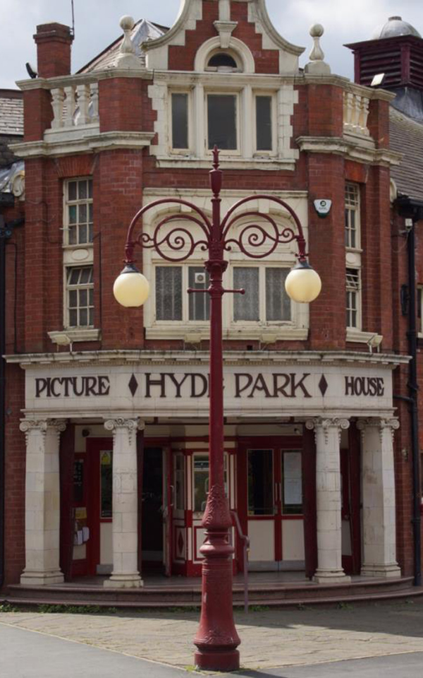 The corner of Brudenell Road and Queens Road The lamppost outside the entrance to The Hyde Park Picture House